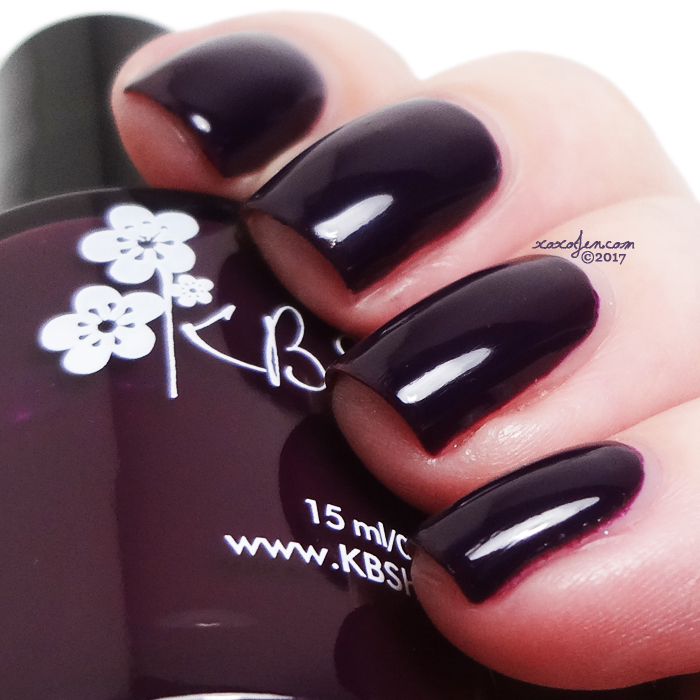 xoxoJen's swatch of KBShimmer Let's Fang Out