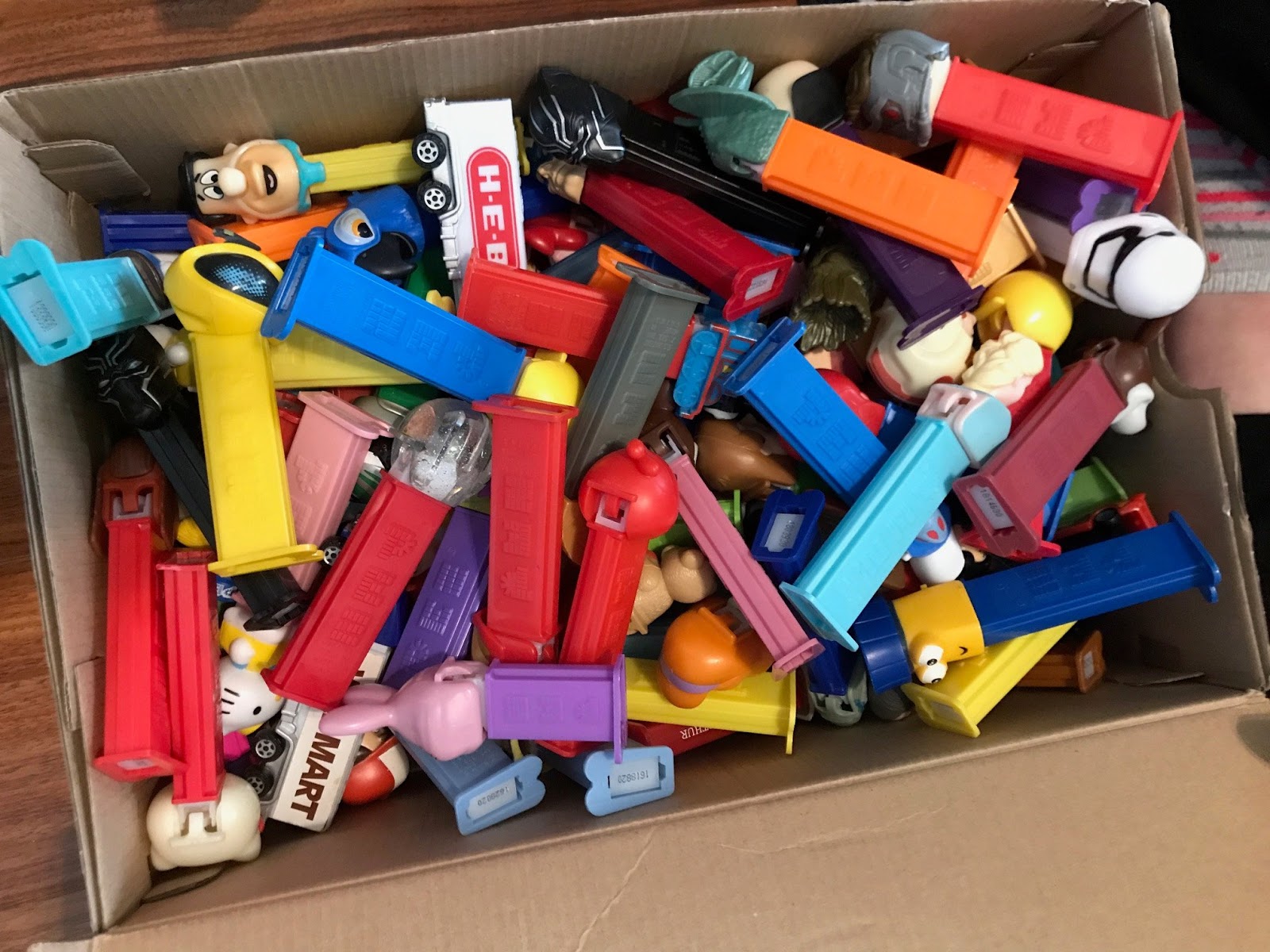 Cummins Life DIY PEZ Dispenser Shelf