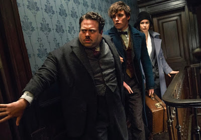 Eddie Redmayne, Dan Fogler and Katherine Waterston in Fantastic Beasts and Where to Find Them