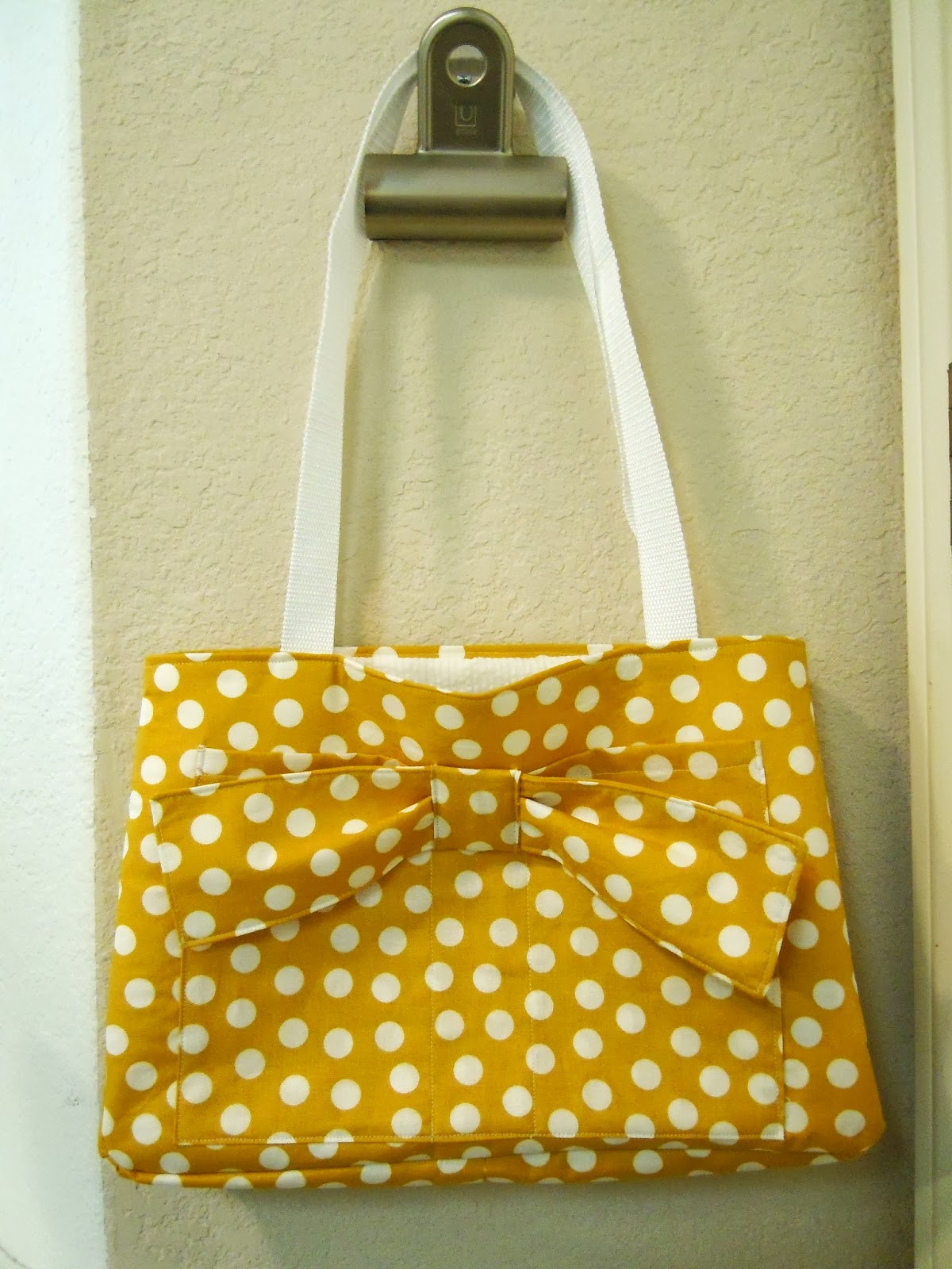 The Eighth Daughter Bow Bag