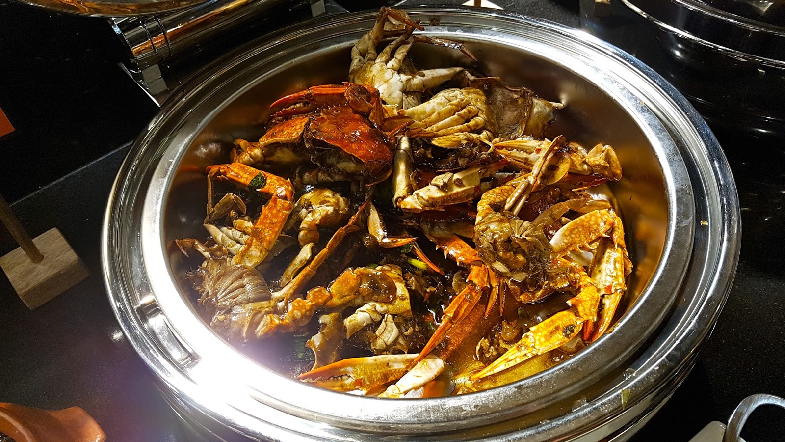 Anything Under The Sun Buffet Dining at Hot Palayok Restaurant, Dubai