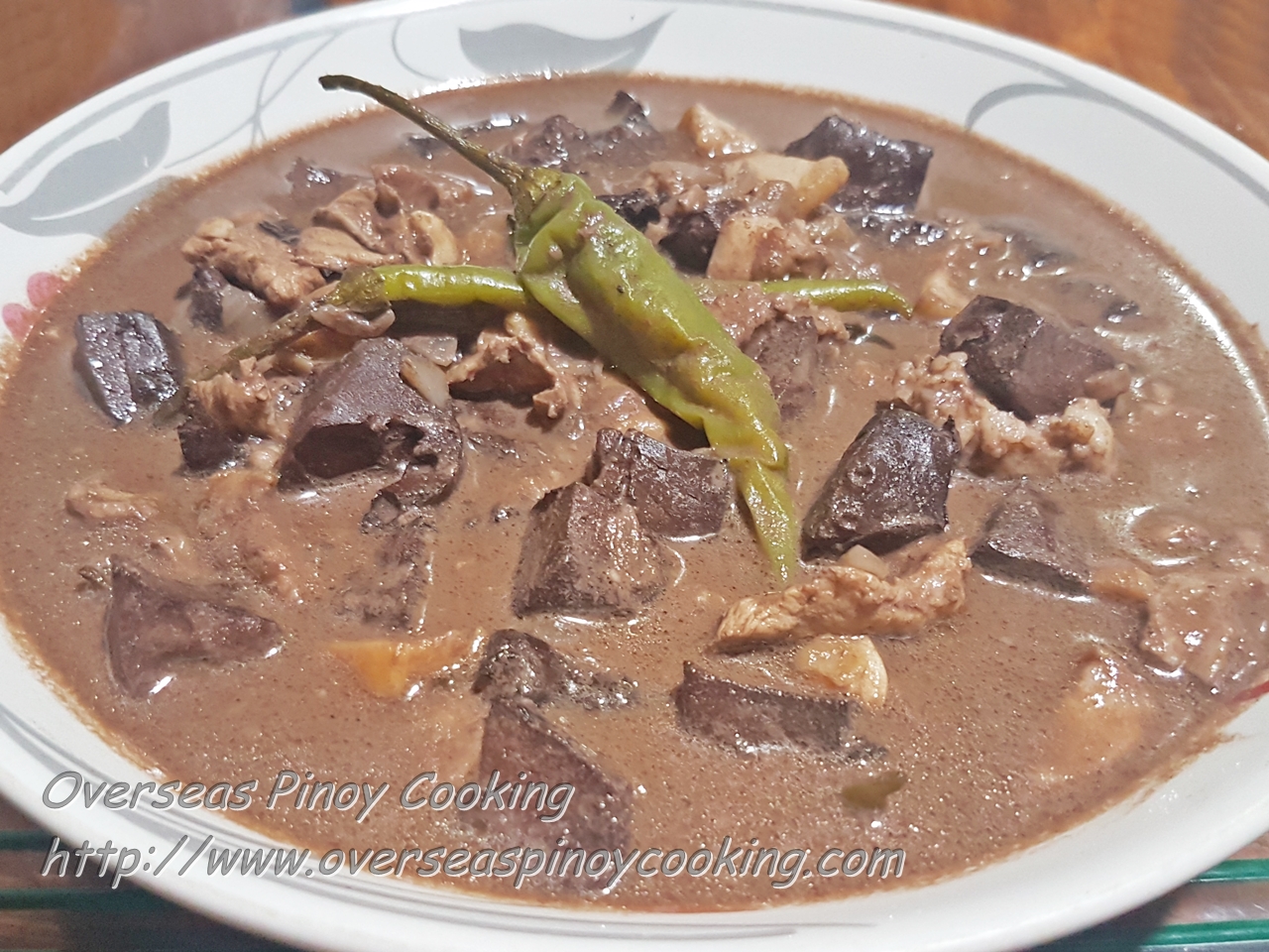 Tidtad, Dinuguan Kapampangan