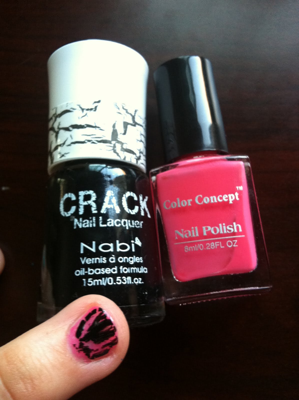 I am Aina How to apply Crackle Nail Polish..