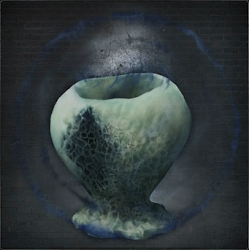 Sinister Isz Root Chalice