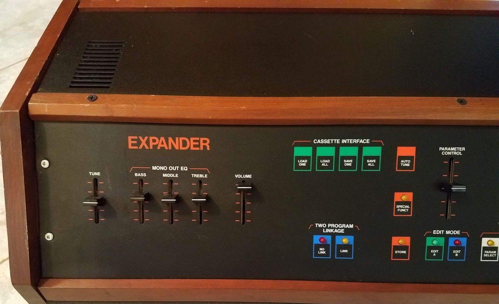 MATRIXSYNTH Rhodes Chroma Expander w/ MIDI SN 0102