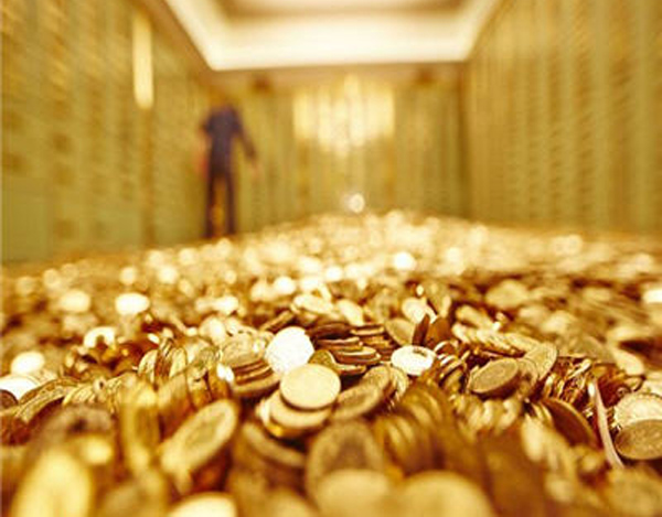 StreetSmart@Work: How to Invest in Gold in India?