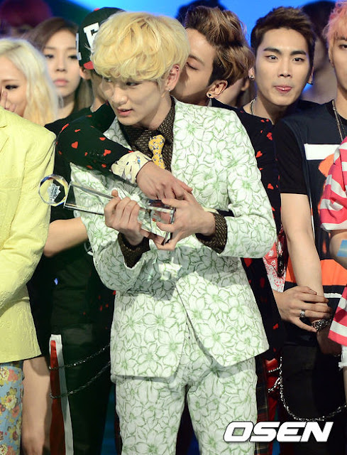 Shinee JongKey M! Countdown 130314 1 SHINee Wins Triple Crown on M! Countdown + More