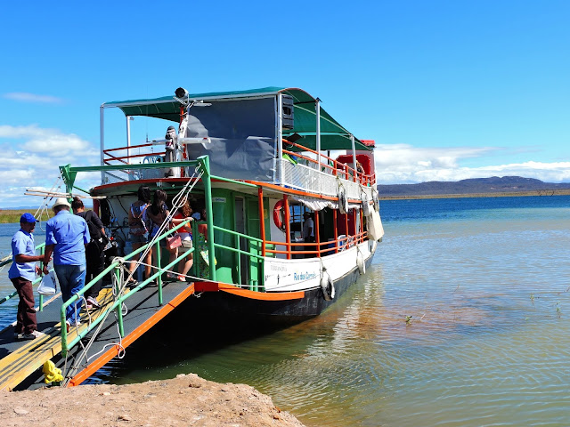 Juazeiro: Vapor do Vinho com Fazenda de frutas, vinícolas, Lago Sobradinho e eclusa