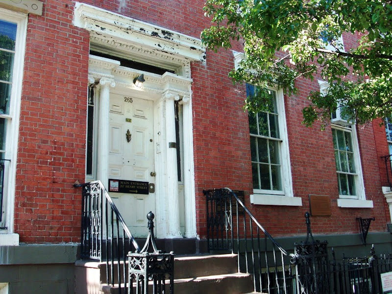 Daytonian in Manhattan The Henry Street Settlement House No. 265