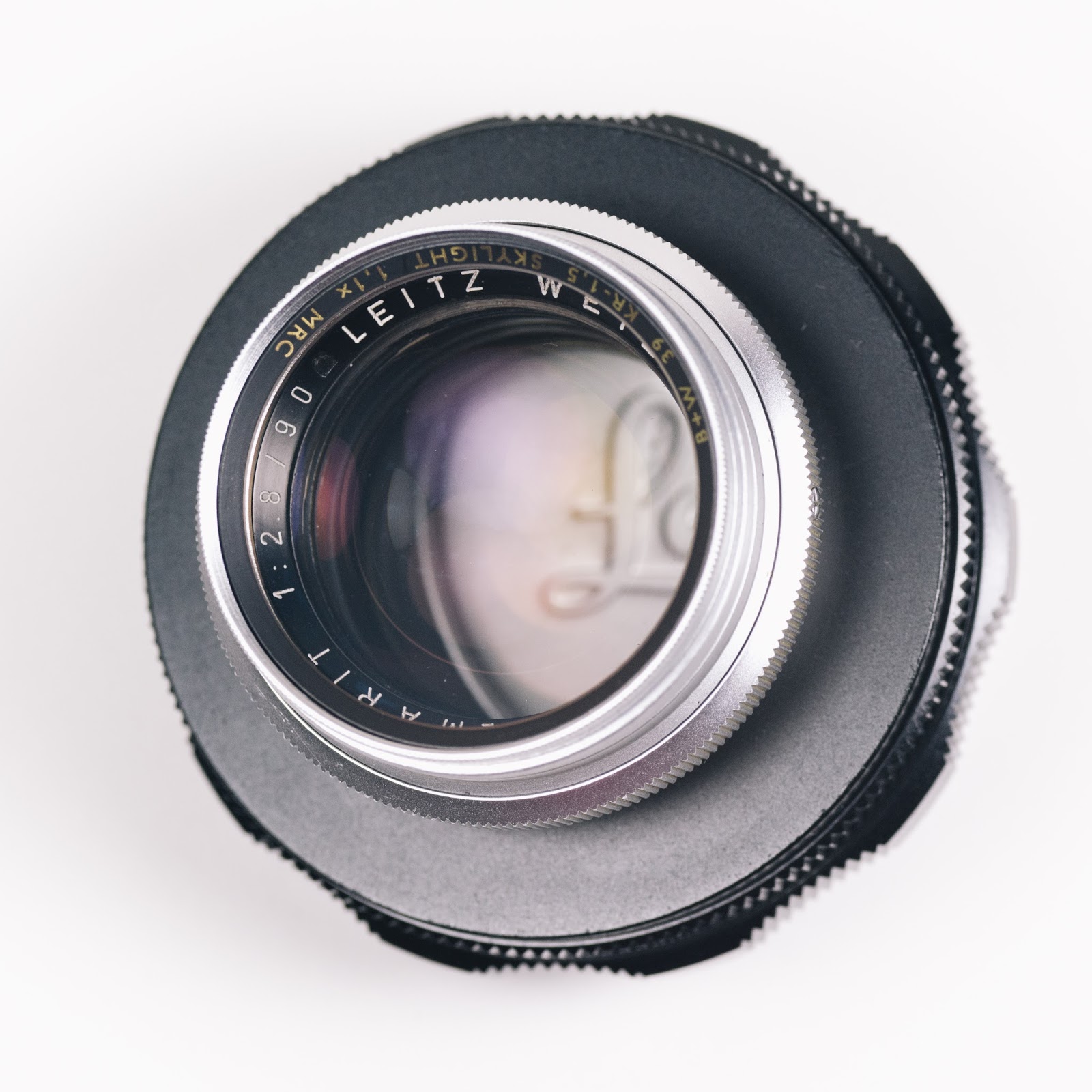 老鏡器材控: 小九上中幅Leica Elmarit 90mm f/2.8