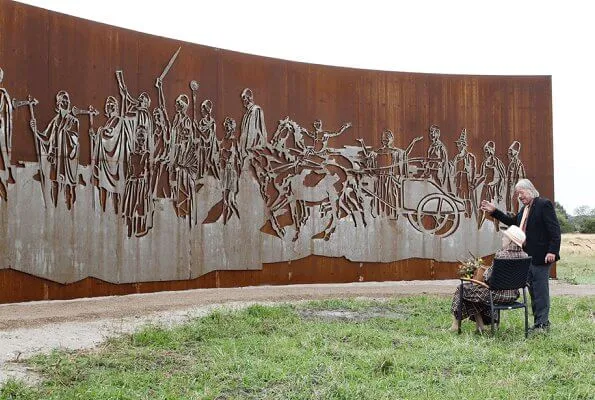 Queen Margerthe opened the Trundholm Sun Chariot (Solvognens Fundsted) in Geopark Odsherred. Nordic Bronze Age