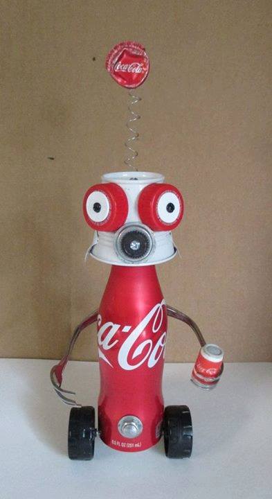 juguetes fabricados con materiales reciclados