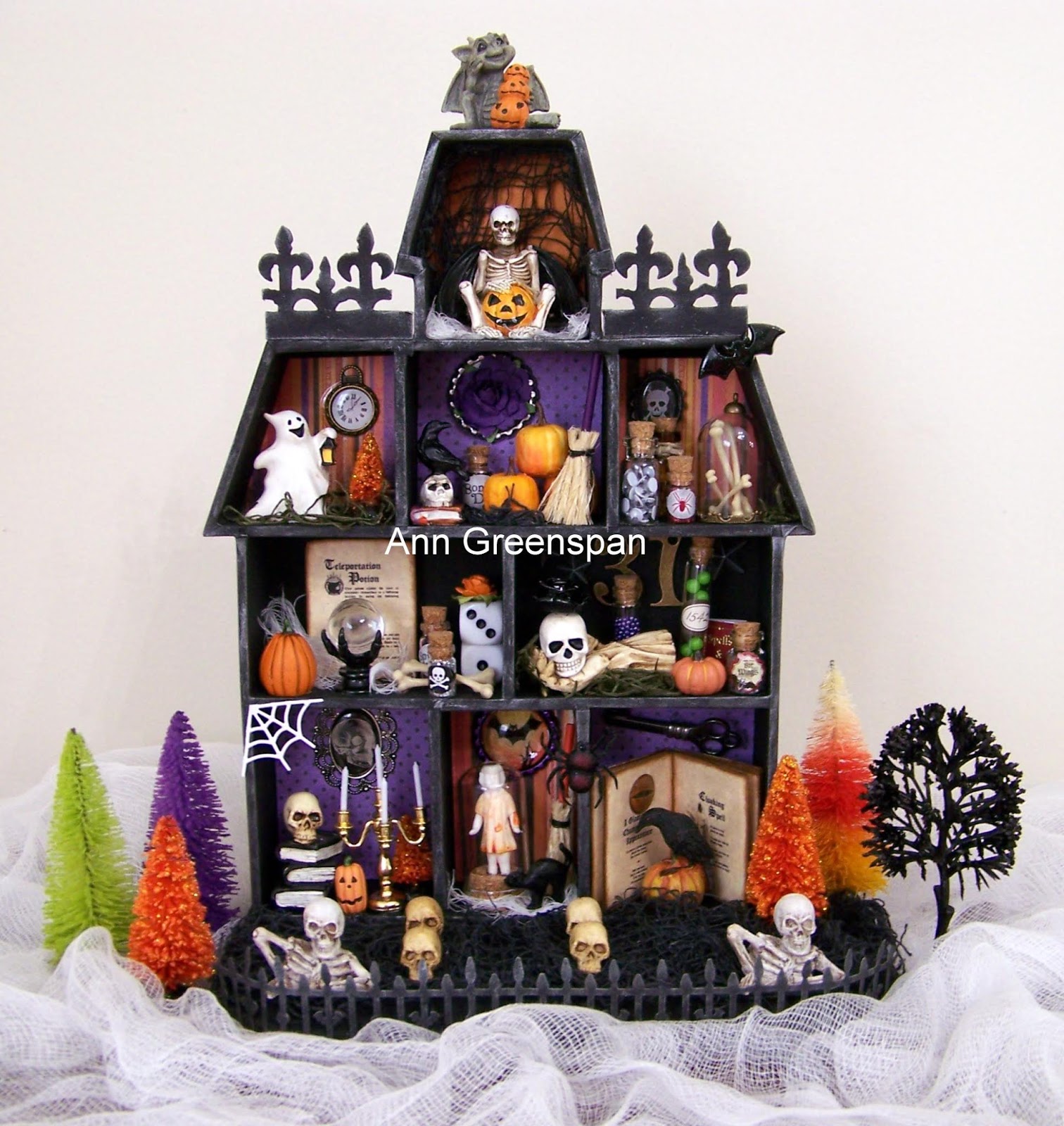 E29 Vintage Black Magic 5 Pcs Halloween Dollhouse Miniature Haunted House 