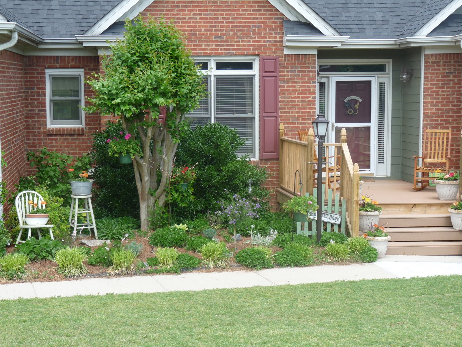 Best Shrubs For Front Of House