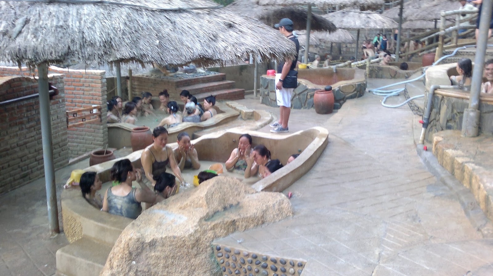 Al otro lado del mundo: VN 39- Baños de barro