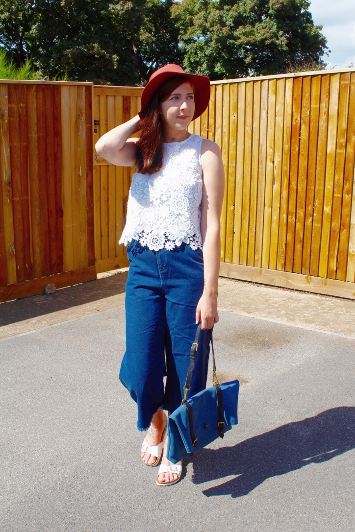 topshop, culottes, primark, hat, olive cooper, olivecooperbag, lacetop, wiw, whatimwearing, asseenonme, lotd, lookoftheday, outfitoftheday, ootd, fashionbloggers, fashionblogger, fbloggers, fblogger, fashionpost, outfitpost, summerfashion
