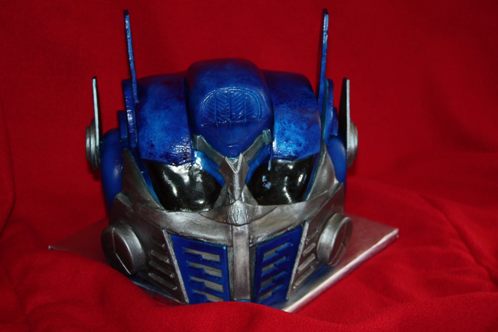 The Cake Mama: Transformers: Optimus Prime