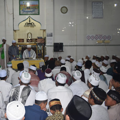 Abu MUDI Ijazahkan Thariqat