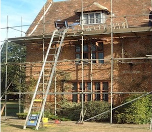 Sky High Access Ltd: Are You Choosing the Right Hoist Hire for Yourself?