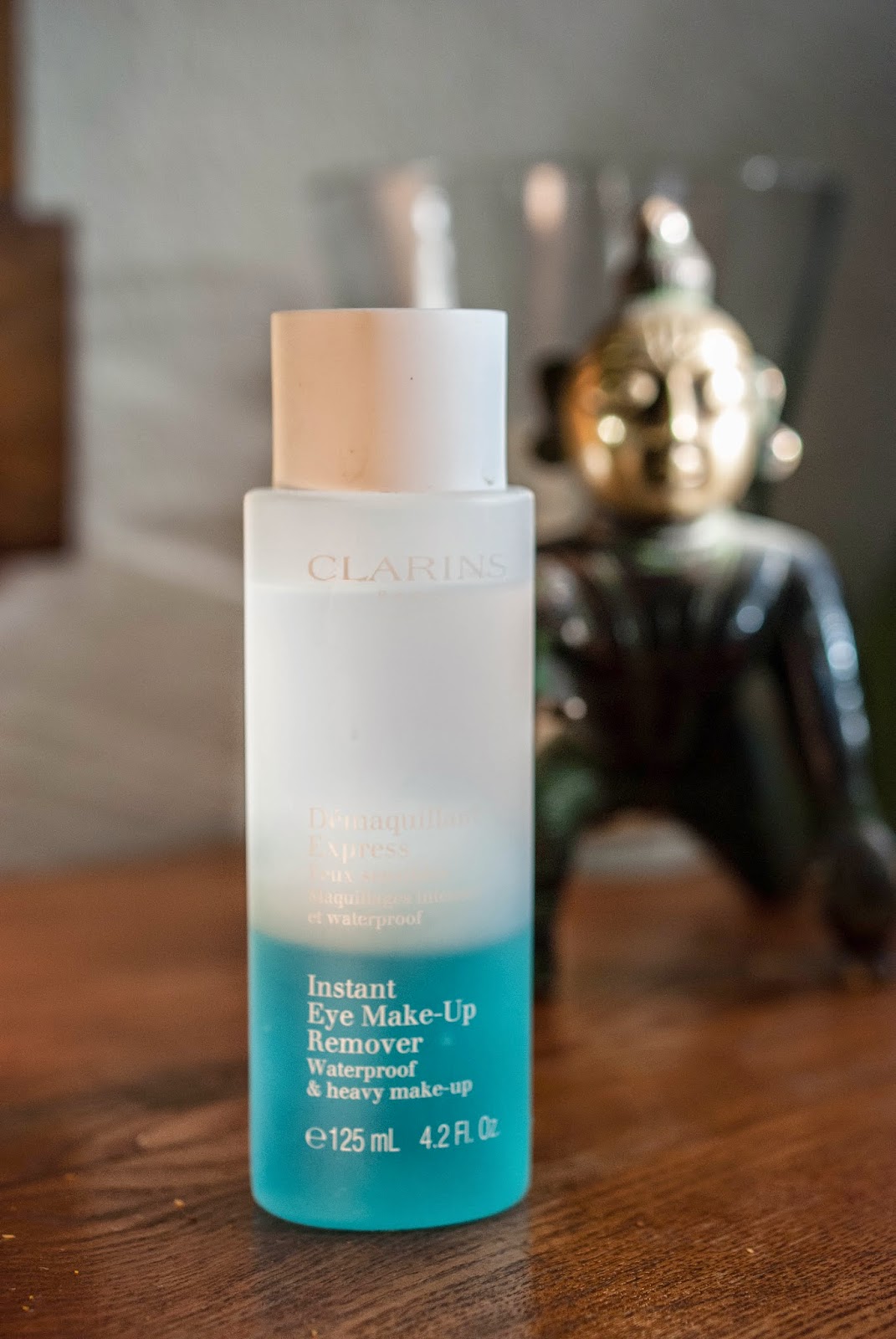 The Shop Camomile Waterproof Make-up Remover - a dupe for Clarins Instant Makeup Remover? | Doctors Review