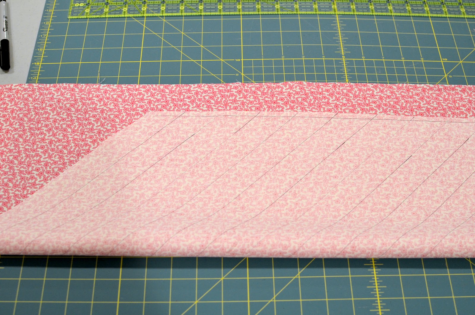 Jane of all Trades Bias Tape Made Easy tutorial (with a sneaky trick)