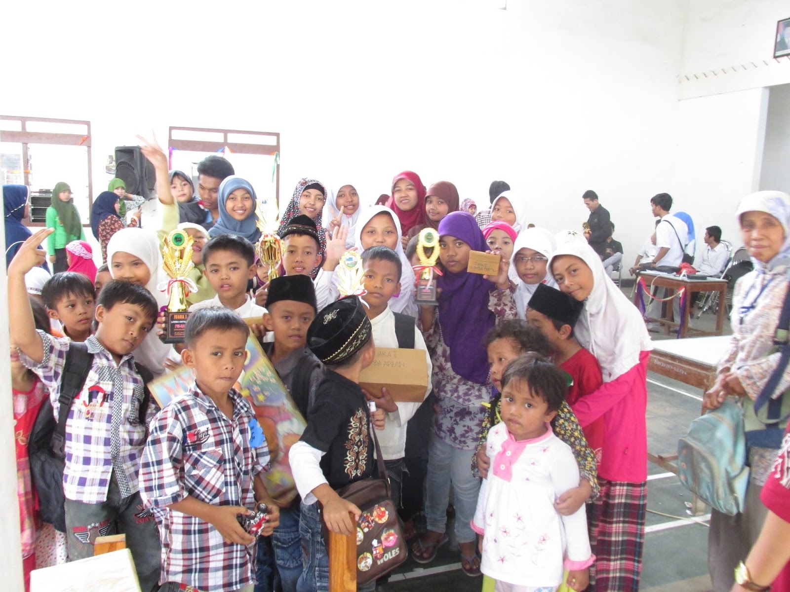 Soal Cerdas Cermat Agama Islam BELAJAR CCA ISLAM