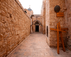 Via Crucis ou Via Dolorosa - Local onde Jesus carregou a cruz