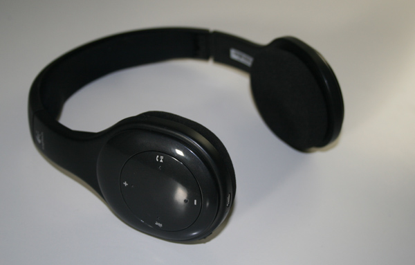 Independent review of Logitech H800 headphones Shockwave-Sound Blog and Articles