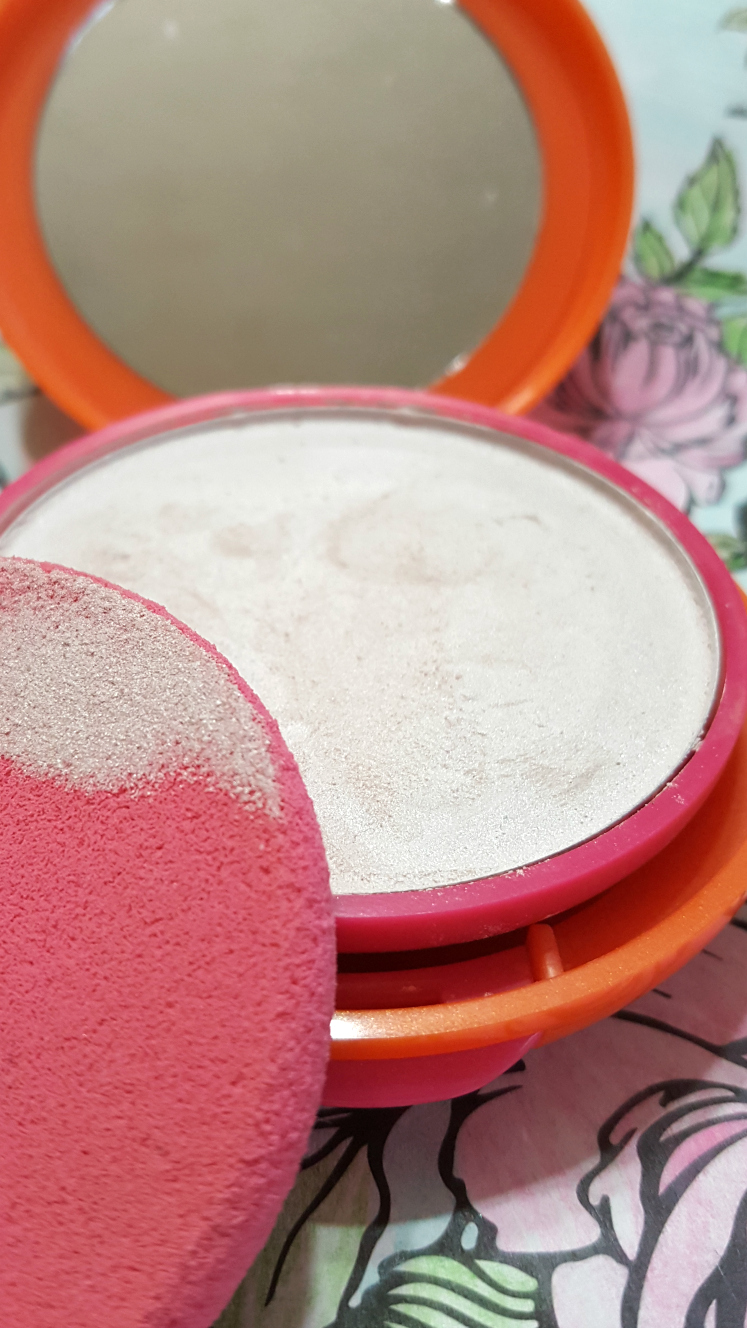 Lulu's Life How to make your own pressed powders!