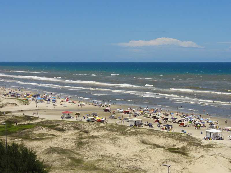 Viajando por aí: Capão da Canoa em 28 de janeiro de 2012 - mar tipo ...
