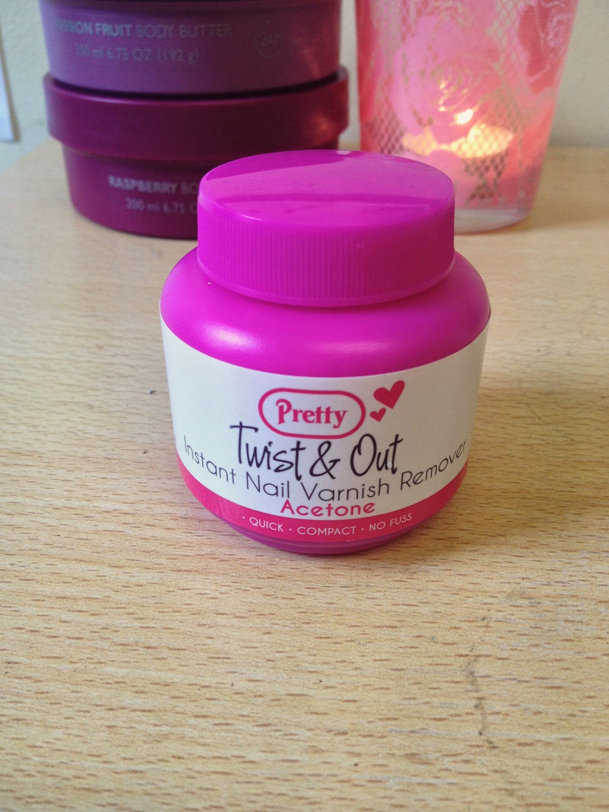 Beauty and Lifestyle Blog Bourjois Magic Nail Polish Remover Dupe