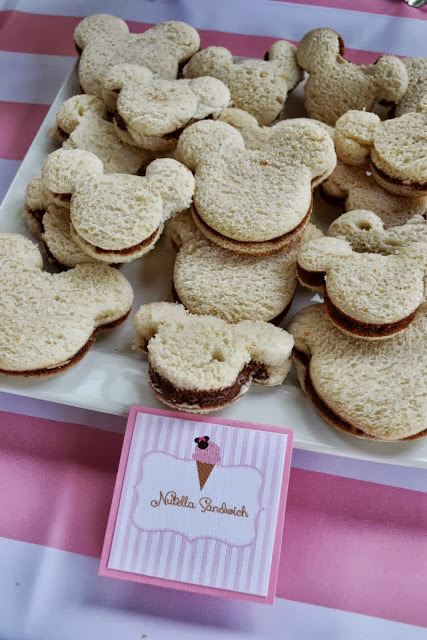 minnie mouse shaped sandwiches