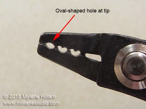 oval hole in crimping pliers