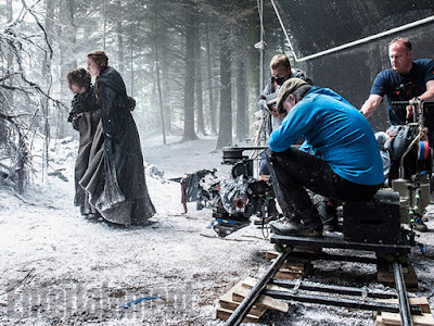 Alfie Allen and Sophie Turner on the set of Game of Thrones Season 6