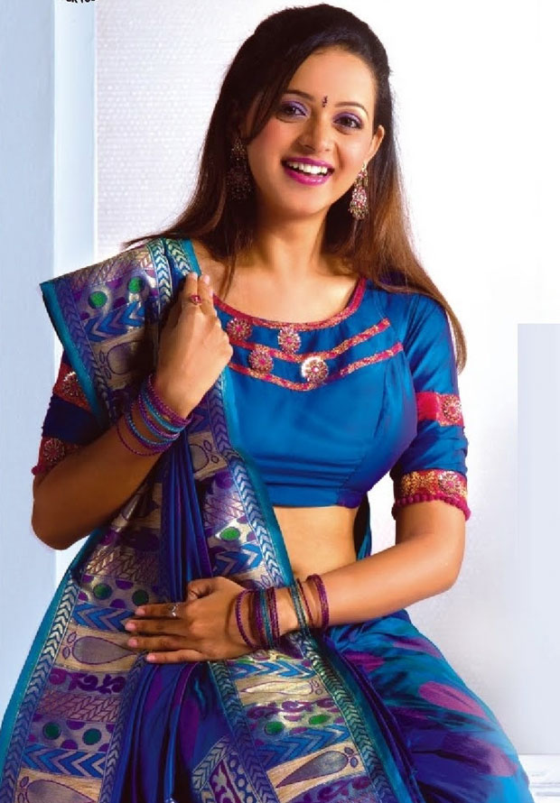 Bhavana Pics In Blue Top,Bhavana Photos From Blue Salwar,Bhavana In Blue Sa...