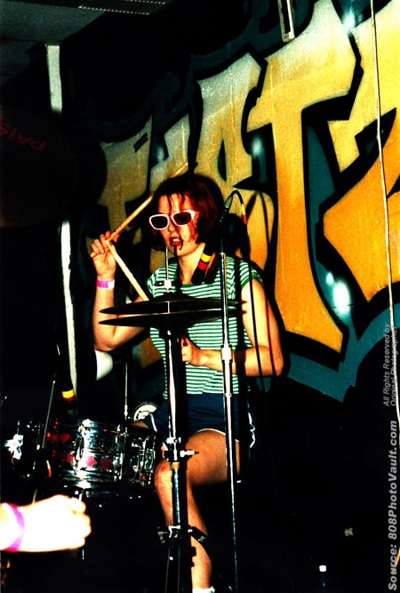 El Manifiesto Riot Grrrl - Barbas Poéticas - Foto 3