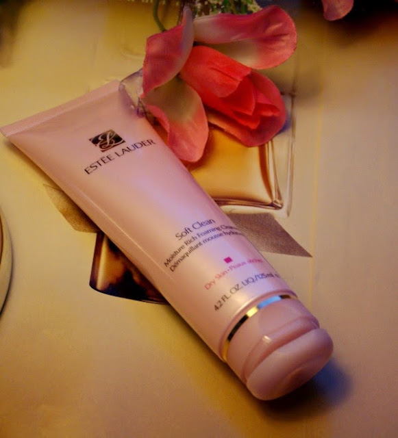 estee lauder soft clean cleanser