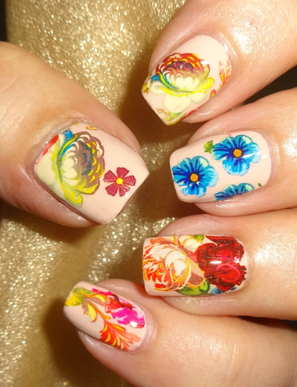 Wendy's Delights Summer Flower Nail Foil from Charlies Nail Art