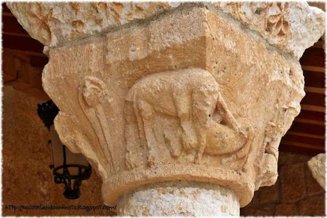 capitel de iglesia romanica Ntra Sra del Rivero, San Esteban de Gormaz