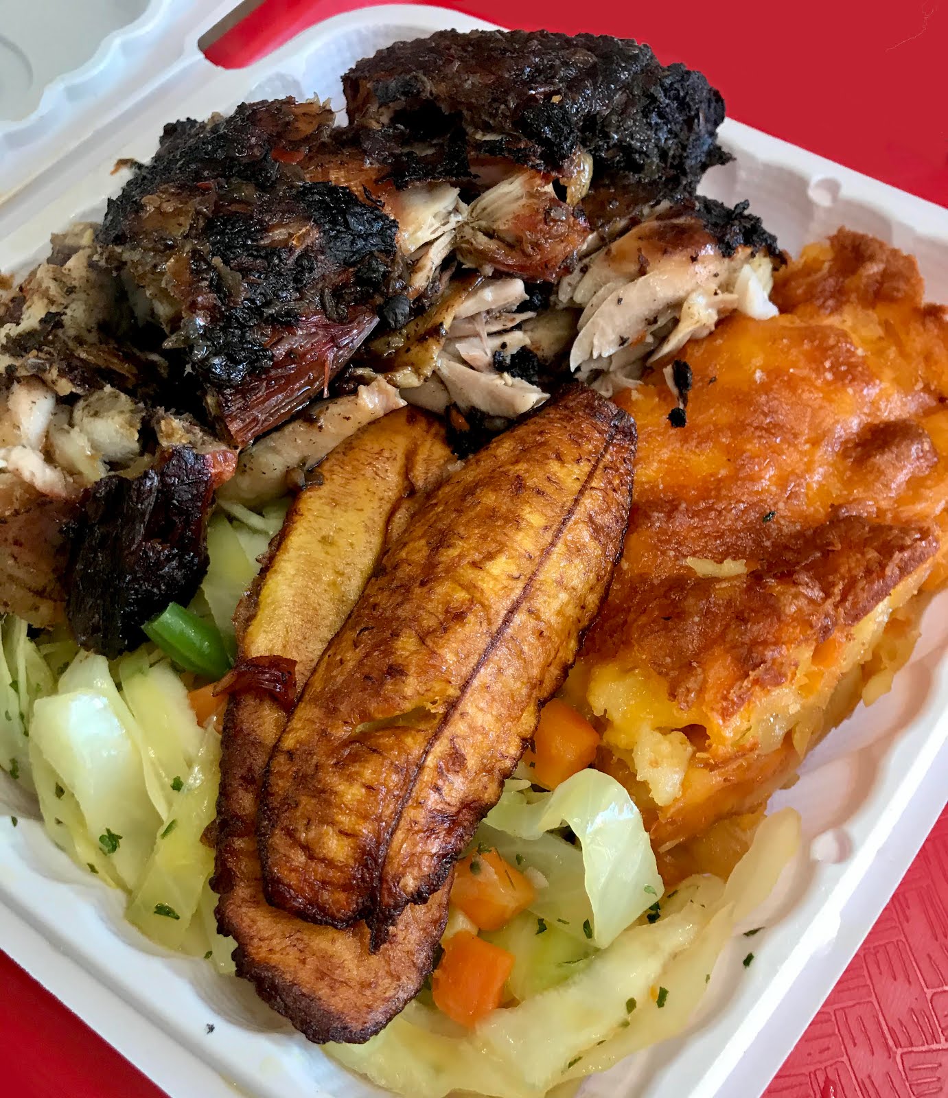 H A R L E M + B E S P O K E EAT FIRST LOOK AT JERK HOUSE ON 7TH AVENUE