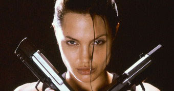 Angelina Jolie retira os seios para evitar câncer de mama