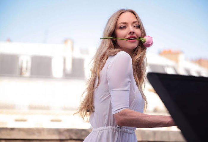 Amanda Seyfried-Best 50 Wallpapers in HD