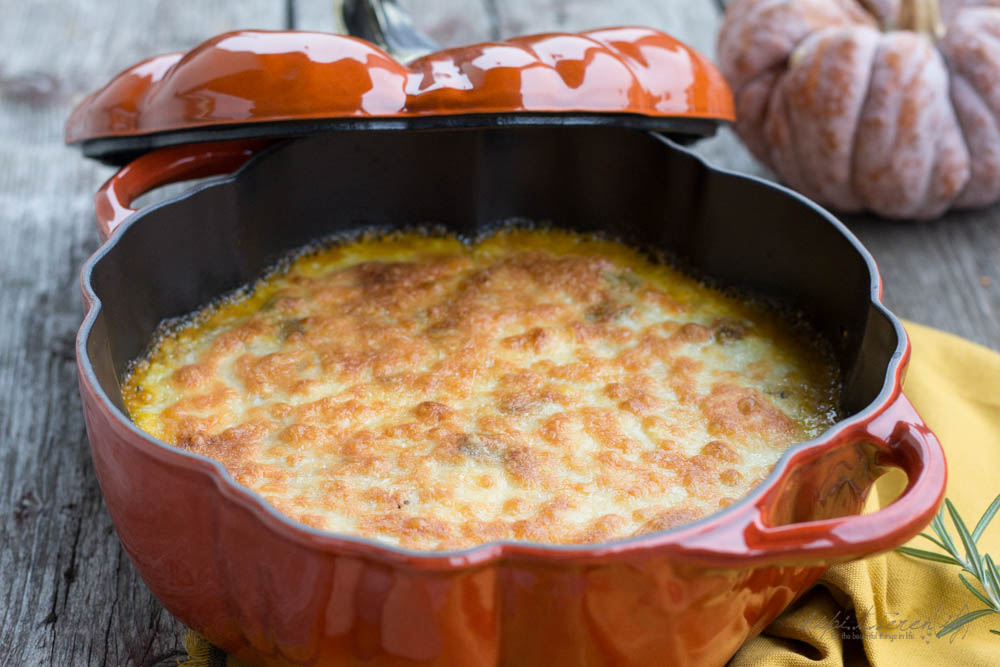 dipitserenity QuinoaKürbisKräuter Casserole mit Gruyère