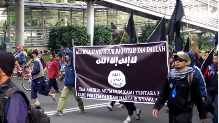 Sejarah Pemberontakan Bertopeng Ayat-ayat Suci, Benalu Di Dalam Tubuh Umat.....