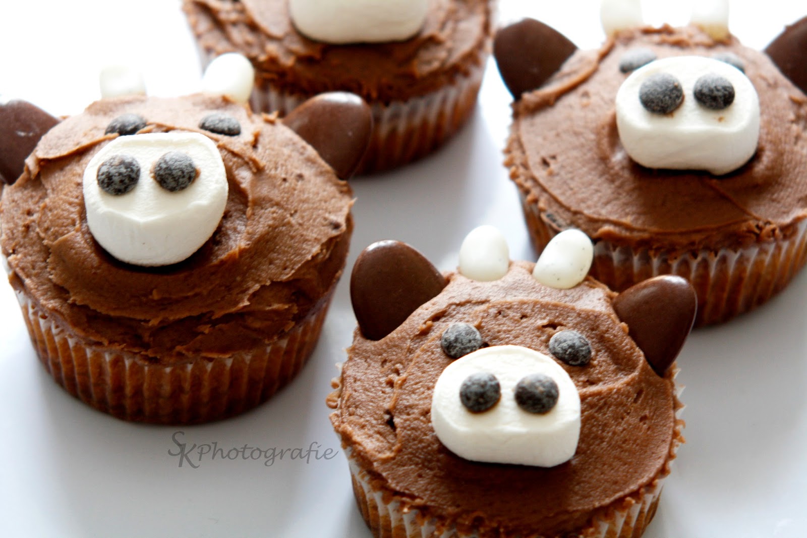 Tierische Cupcakes Zum Sonntag Alles Und Anderes