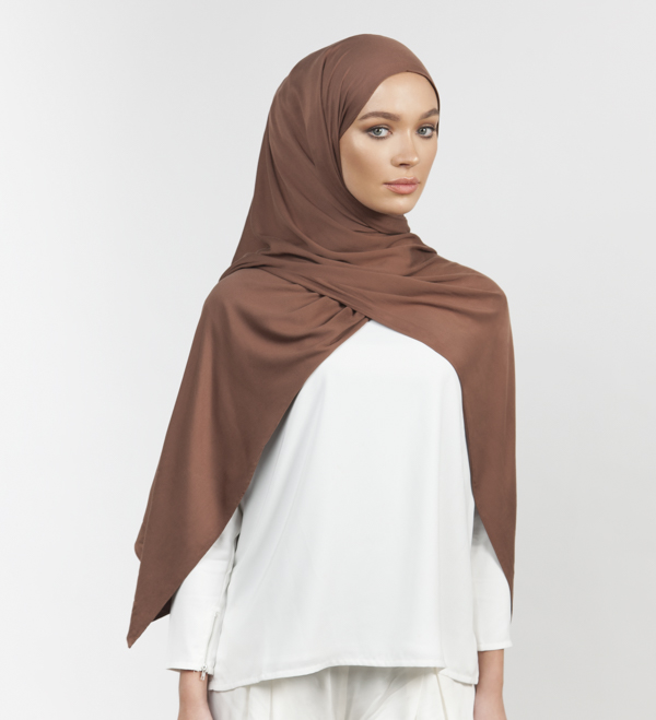 Ten Rengine Gore Sal Ve Esarp Secimi Nasil Olmali