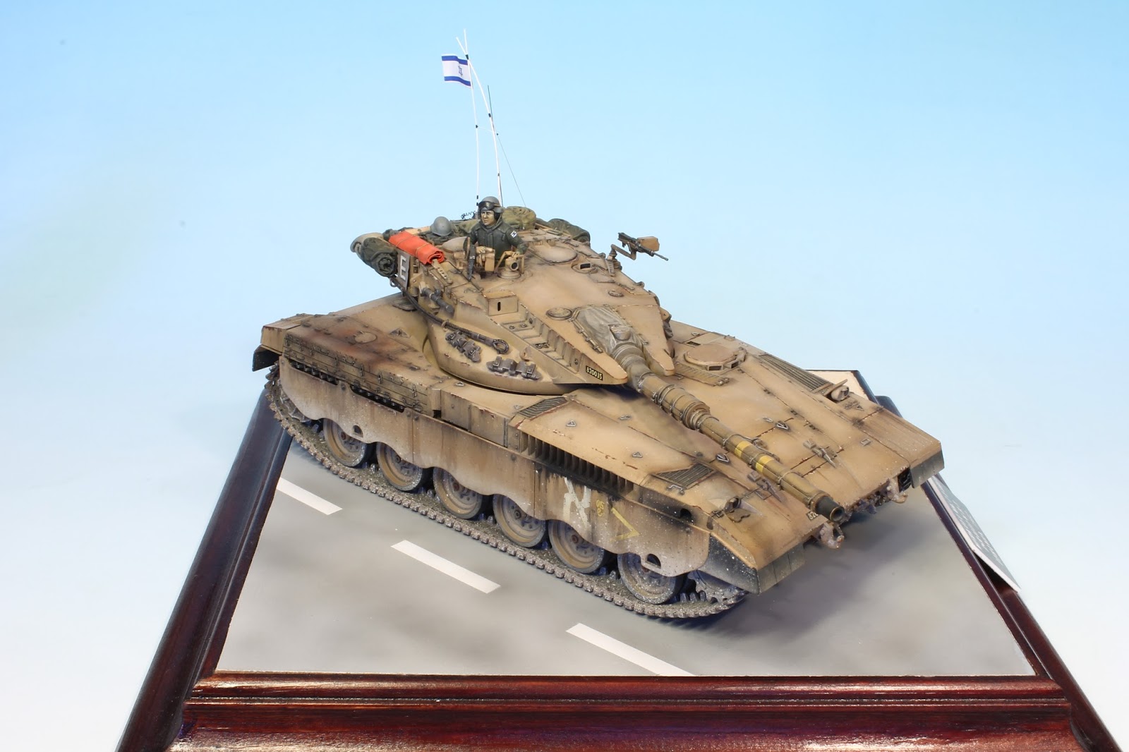 Istvan Michalko's scale models: Merkava Mk.1 - Tamiya, 1/35
