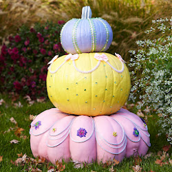 pumpkins painted easy halloween decorations pumpkin paint designs princess decorating tiered pumkins stacked disney creative culinary pastel cinderella pumkin stack
