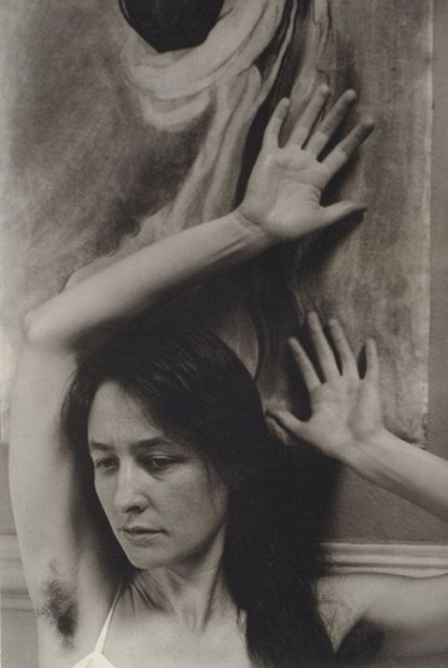 30 Gorgeous Portraits of Georgia O’Keeffe Taken by Alfred Stieglitz
