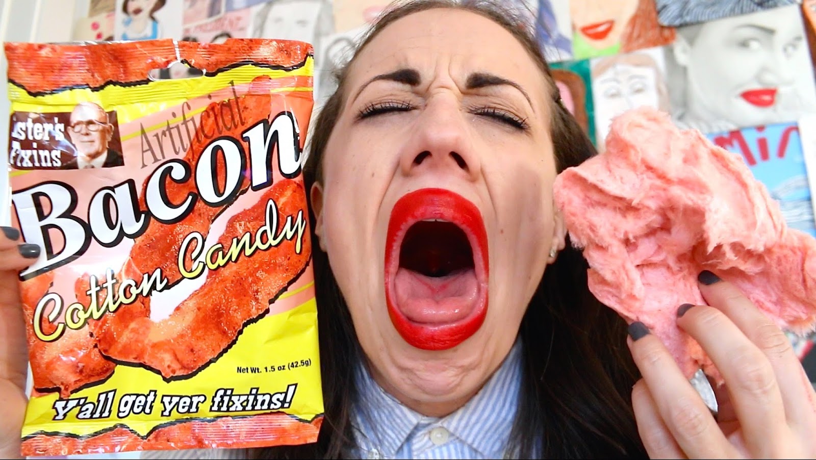 Miranda Sings, comiendo caramelos de bacon en su canal de Youtube